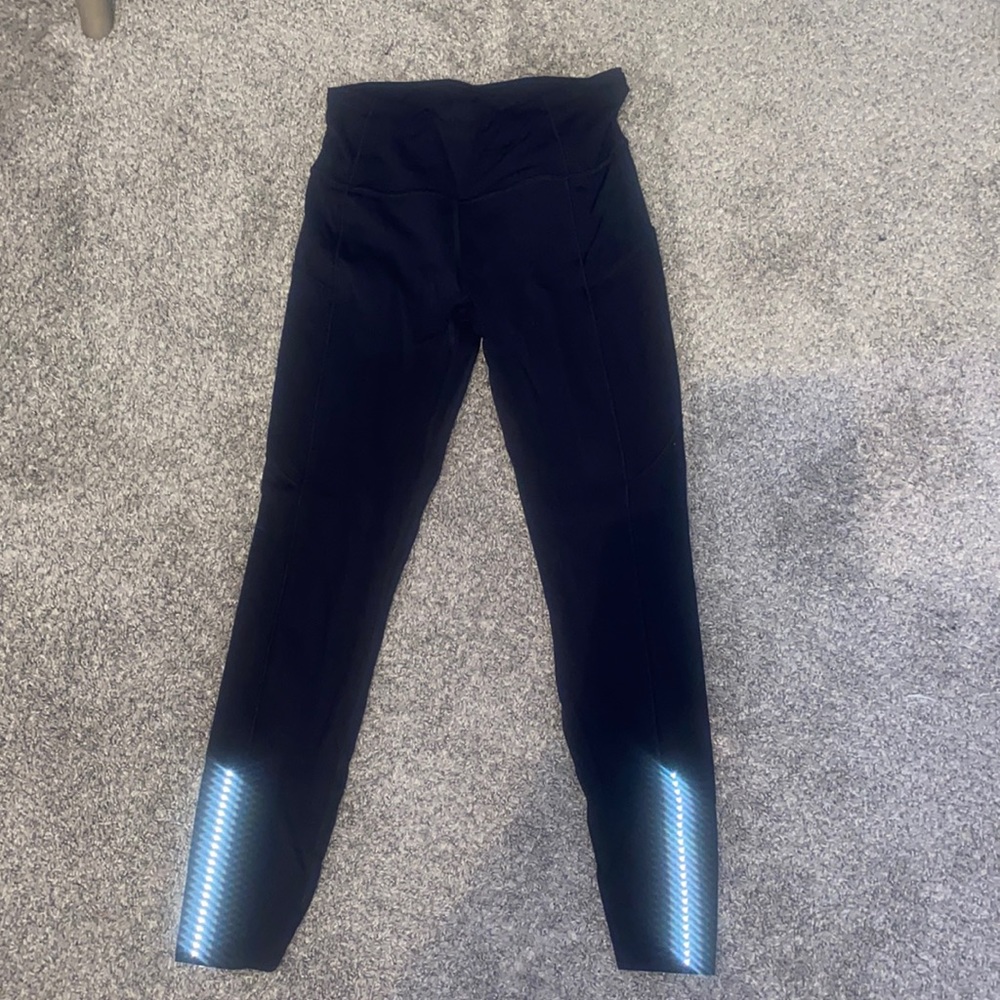 lululemon leggings, size 6